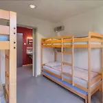 Youth Hostel *