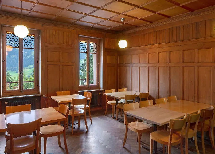 호스텔 유스호스텔