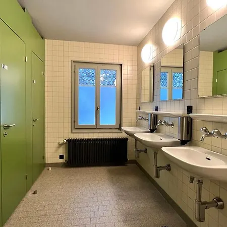 Youth אכסניה *